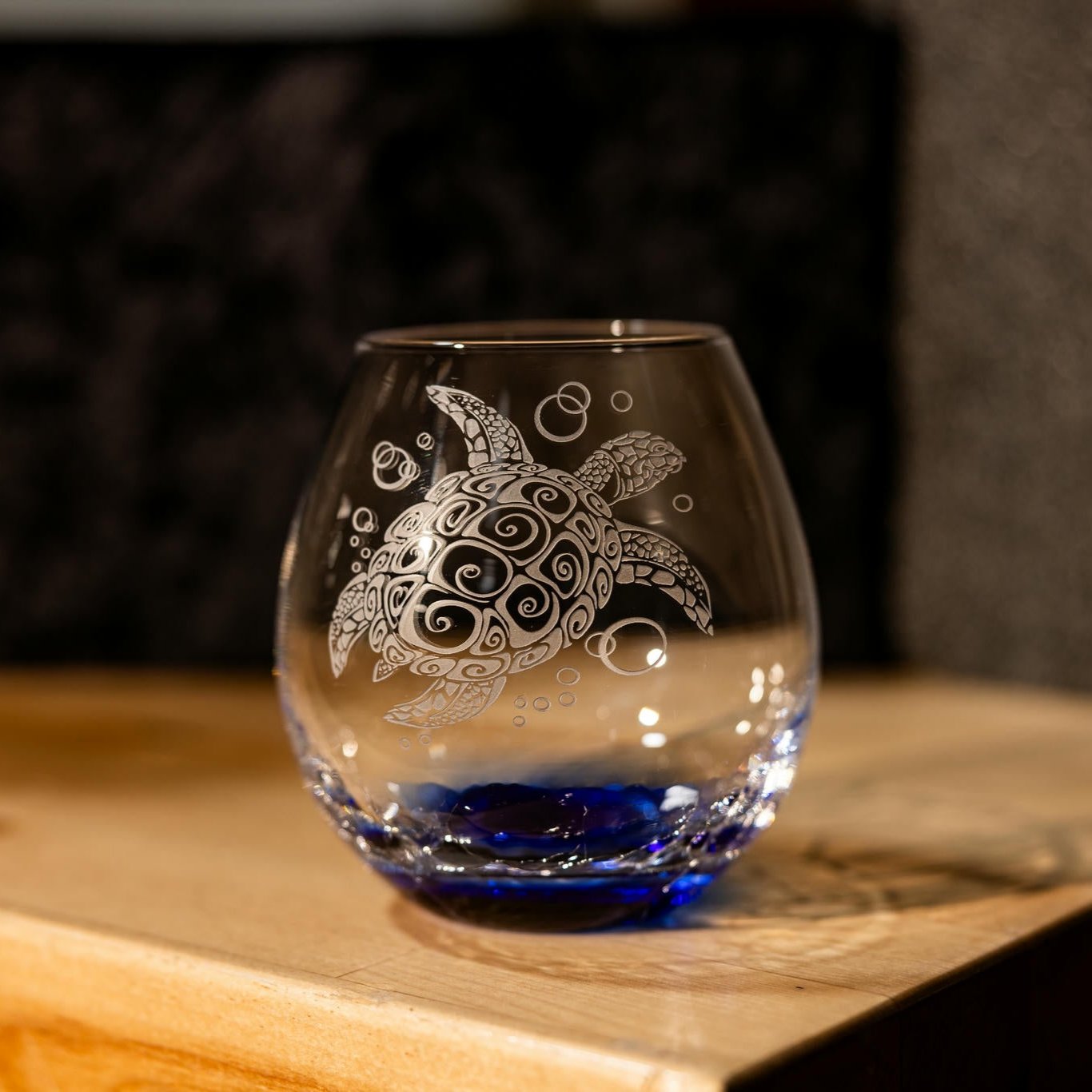 Crackle Wine Glass, Sea Turtle Design, Laser Etched or Hand Etched, 18