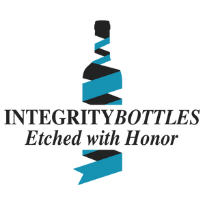 Crackle Teal Wine Glass with Seahorse Design, Hand Etched by Integrity Bottles