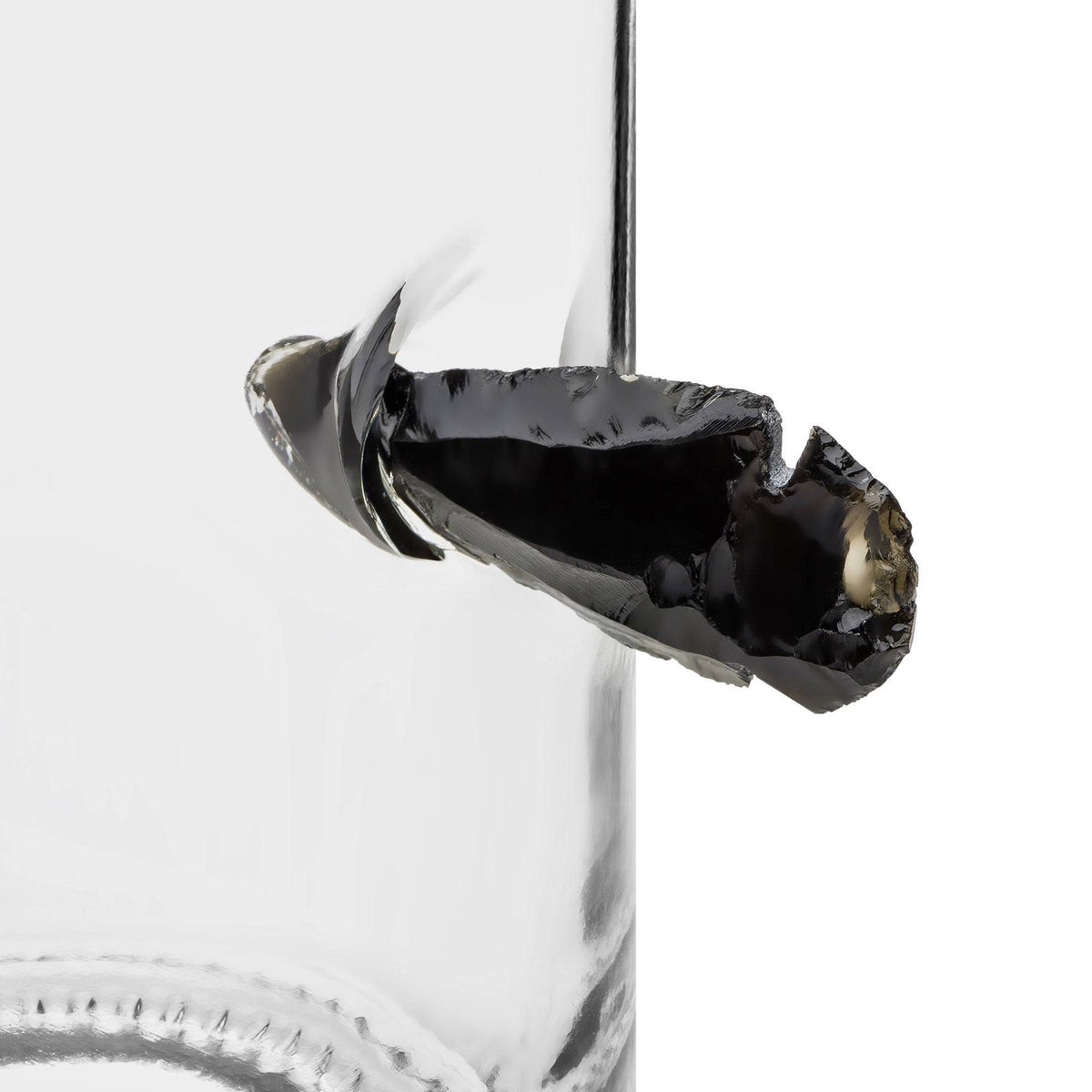 Limited Edition Game of Thrones Dragon Bottle, Obsidian Arrowhead, Thats What I Do I Drink and I Know Things Integrity Bottles